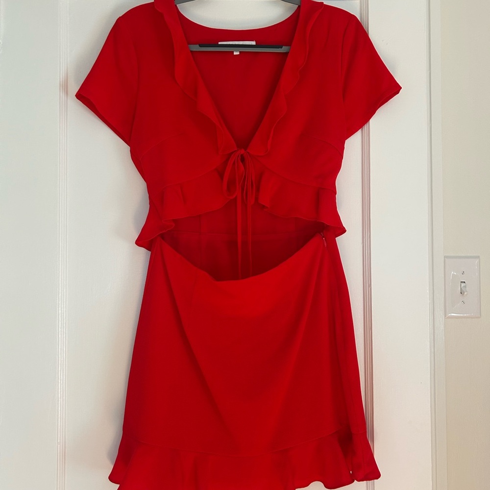 Mia Ruffle Dress - Picture 2 of 4